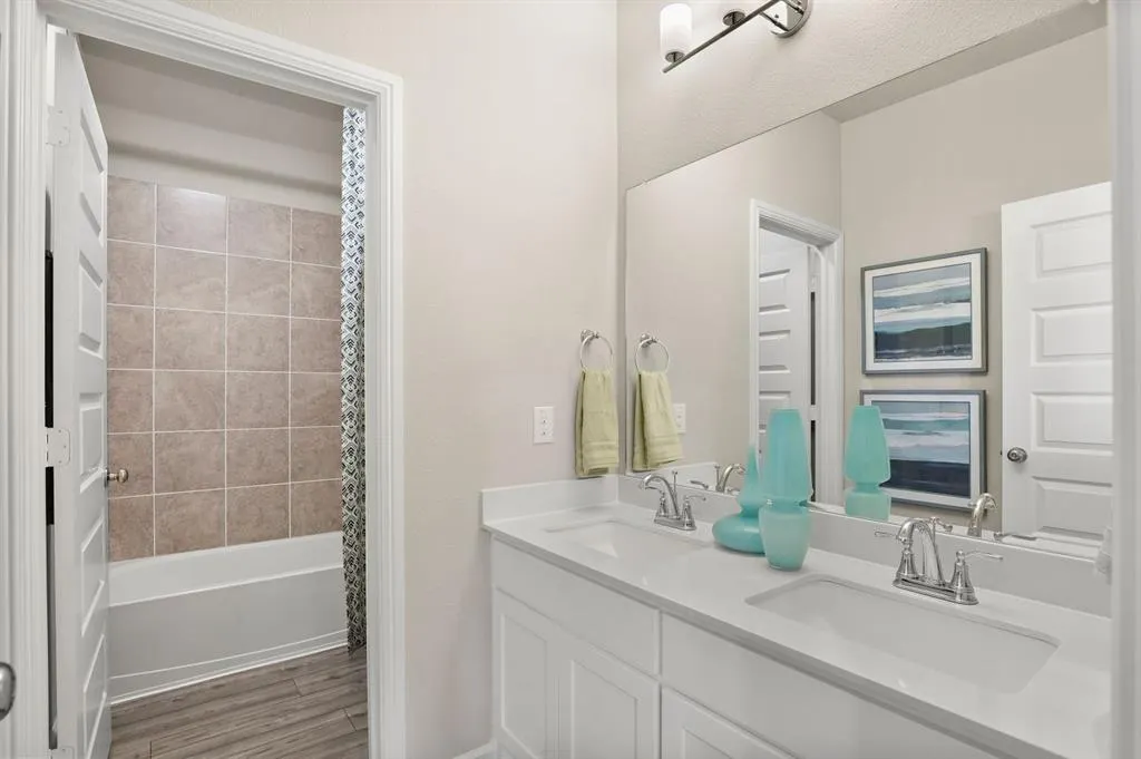 609 Whispering Winds Trail