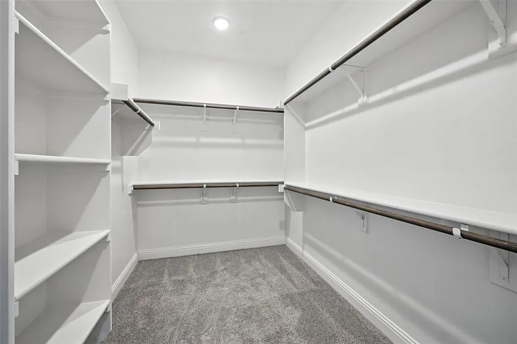 2528 Campden Mews