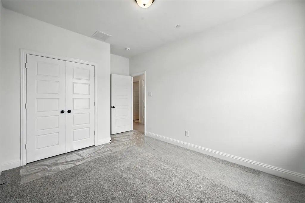 2528 Campden Mews