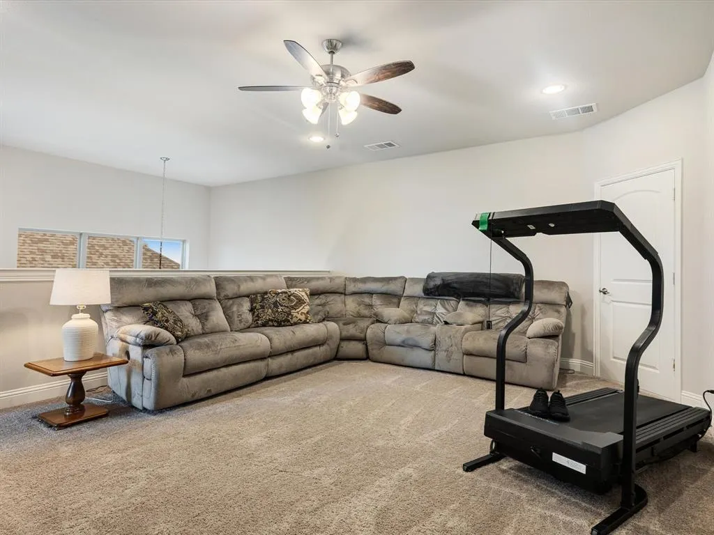 990 Waterview Drive