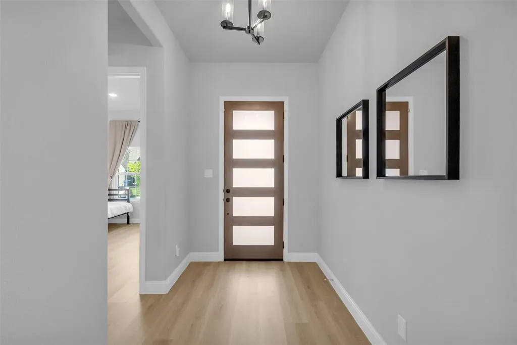 3900 Bamboo Trail