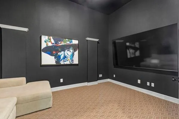 2432 Rose Run Way