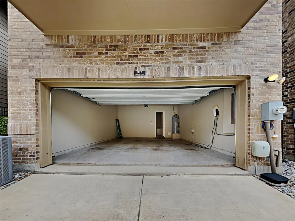 922 Dartford Drive