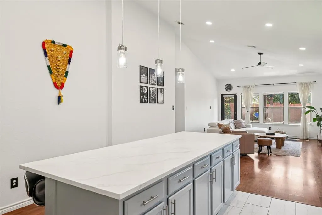12424 Ocean Spray Drive