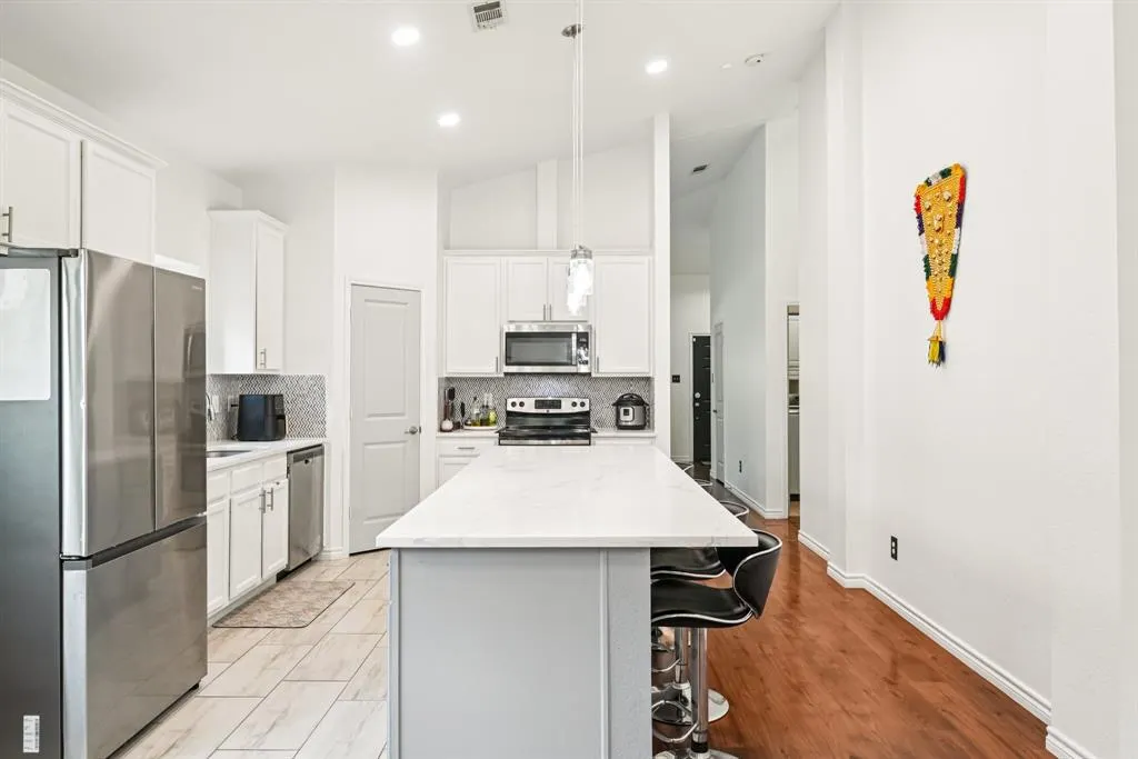 12424 Ocean Spray Drive