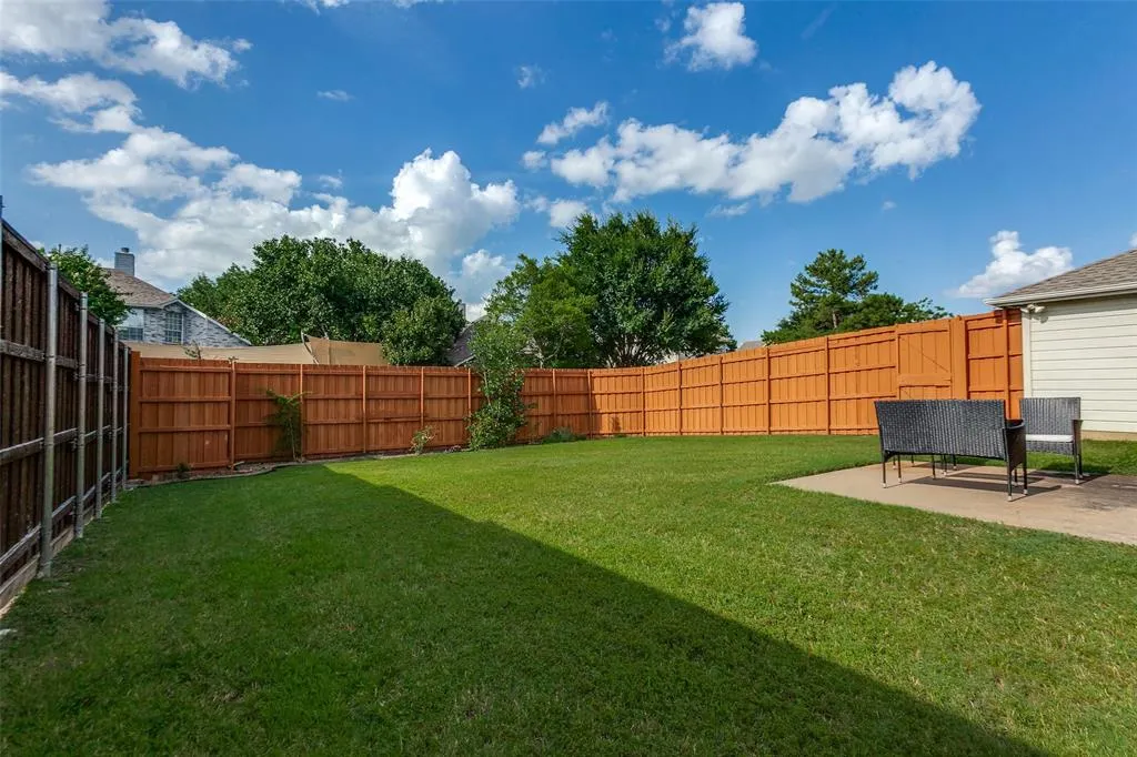 3513 Harlington Lane