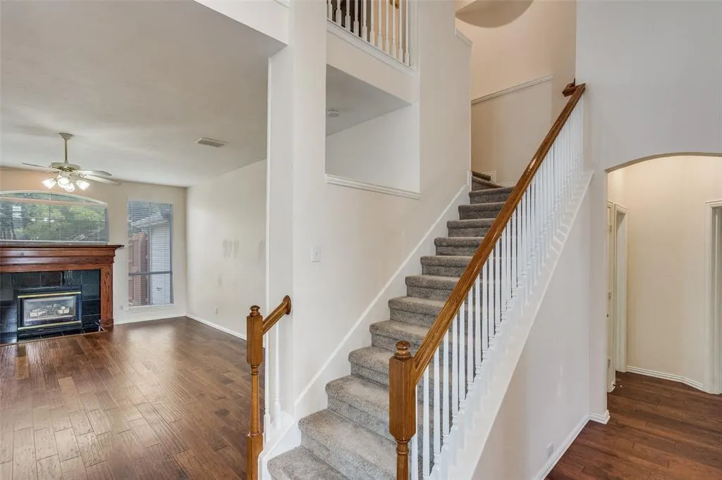 3513 Harlington Lane