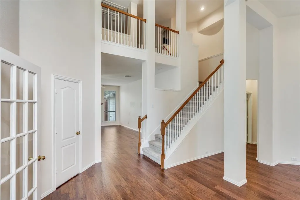 3513 Harlington Lane