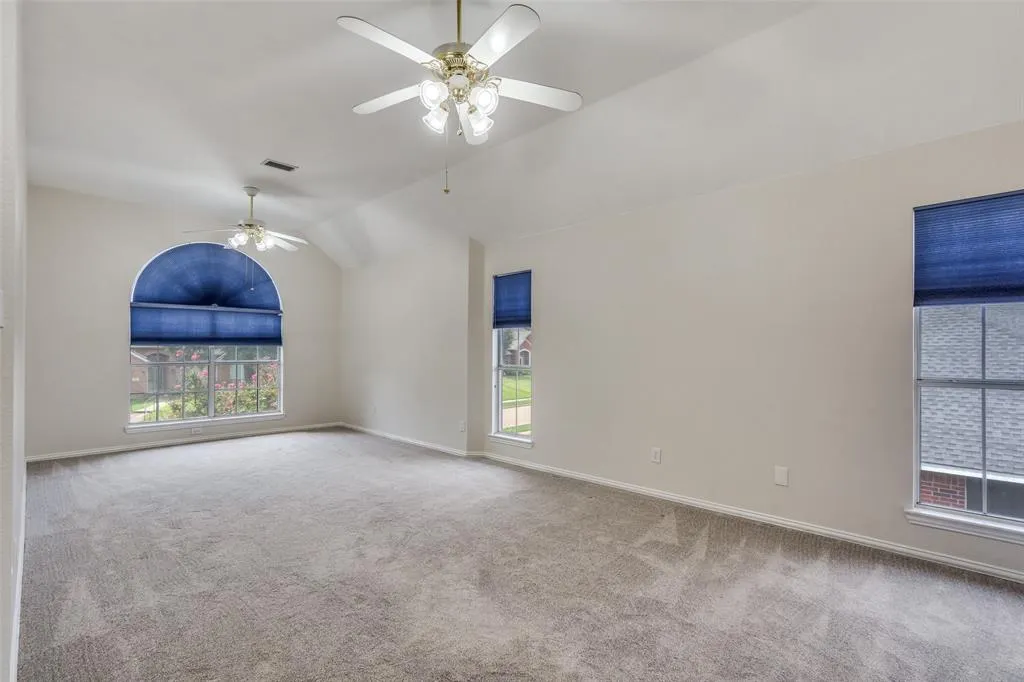 3513 Harlington Lane