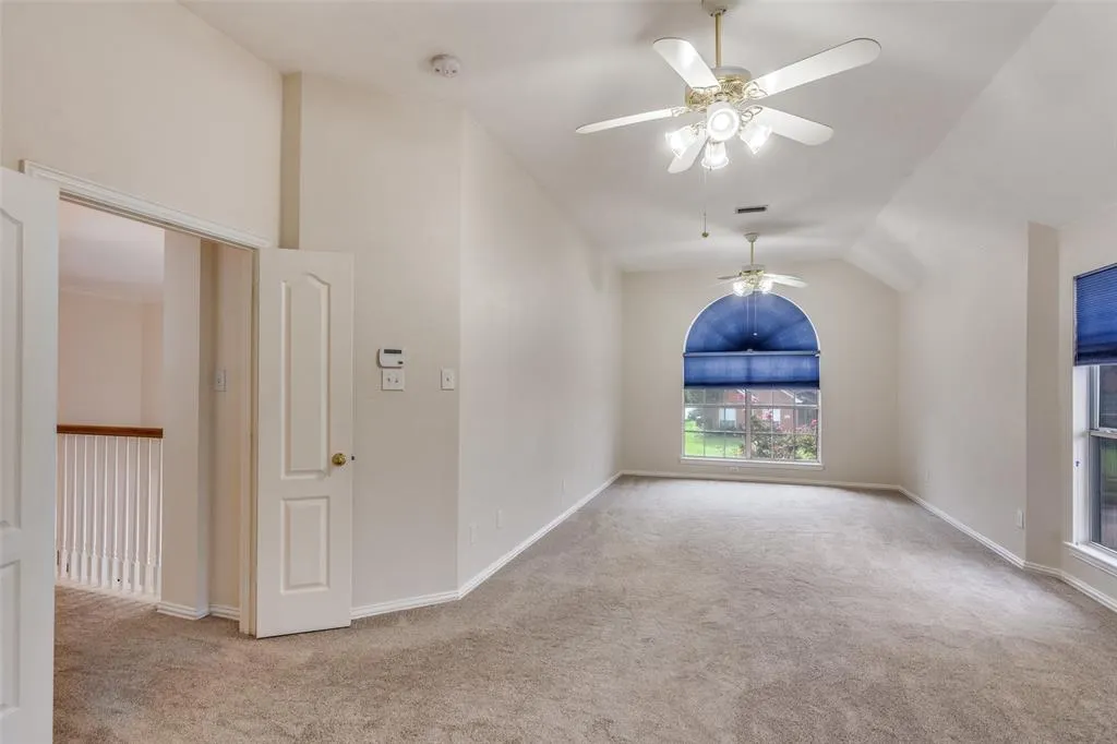 3513 Harlington Lane