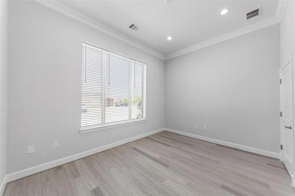 7912 Preston Road, #1003