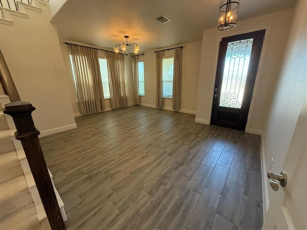 5212 Troupe Road
