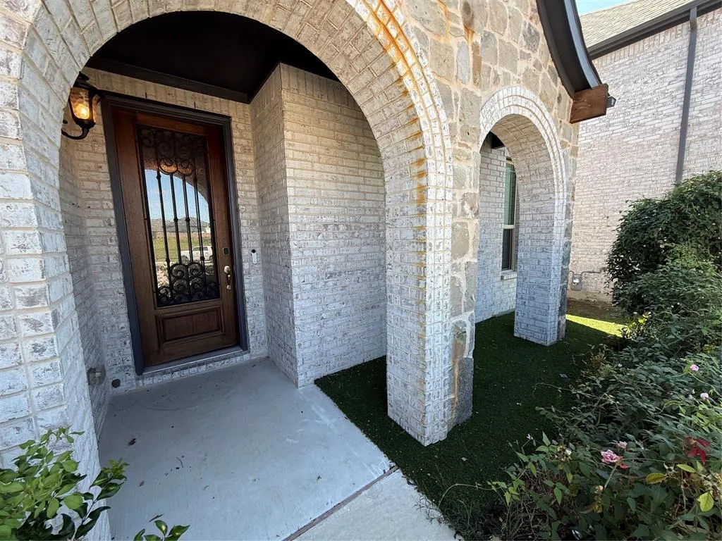 5212 Troupe Road