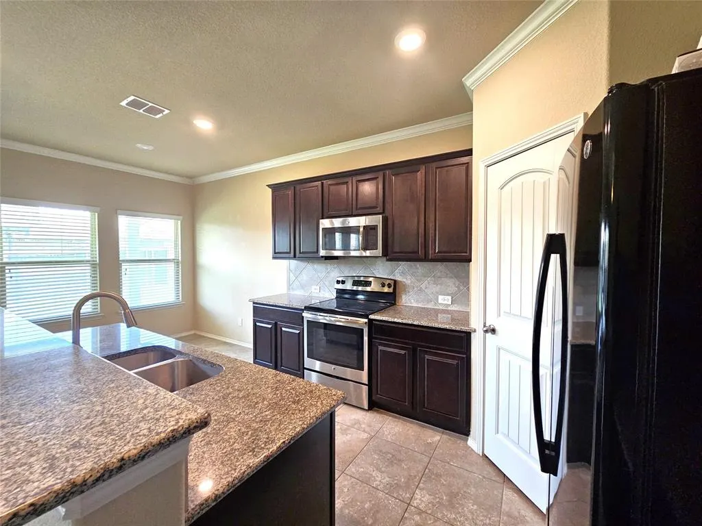 5116 Texana Drive