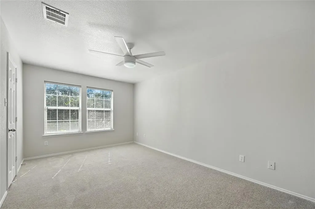 3401 Timber Ridge Trail