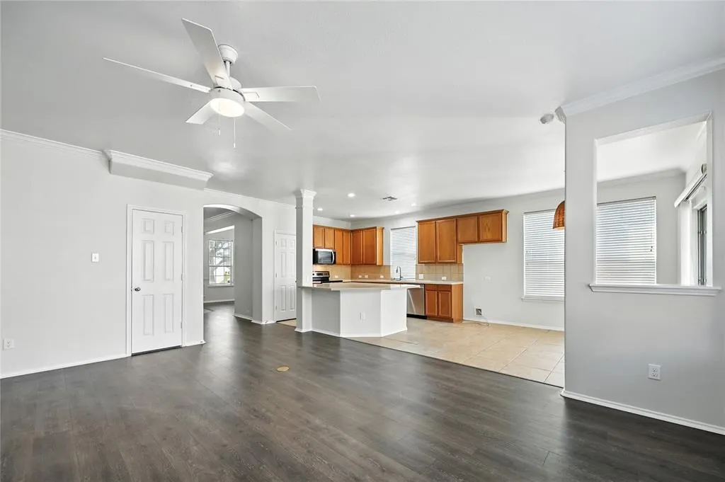 3401 Timber Ridge Trail