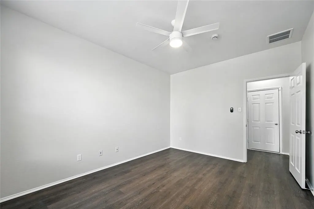 3401 Timber Ridge Trail