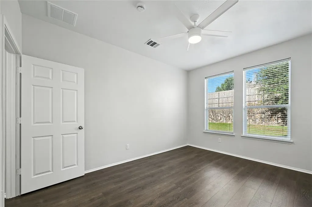 3401 Timber Ridge Trail