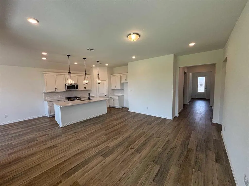 729 Waterhouse Lake Drive