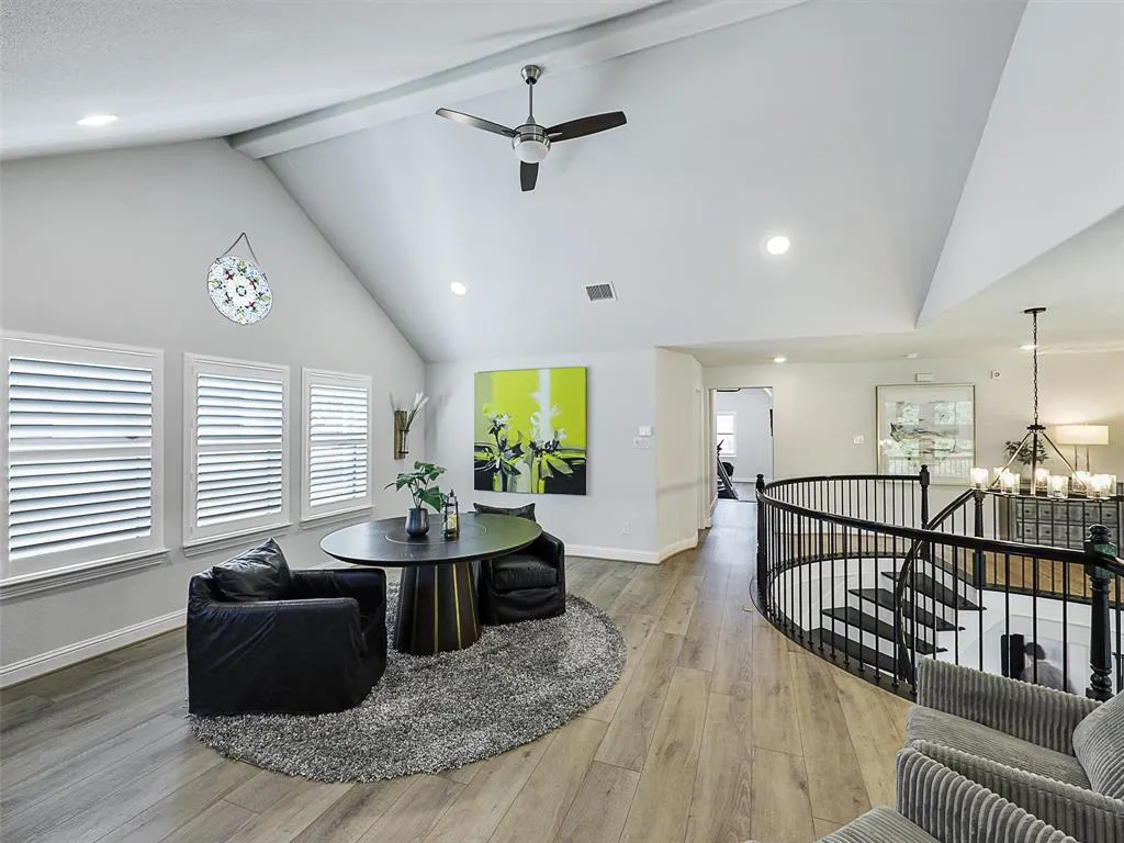 4913 Meadow Creek Drive