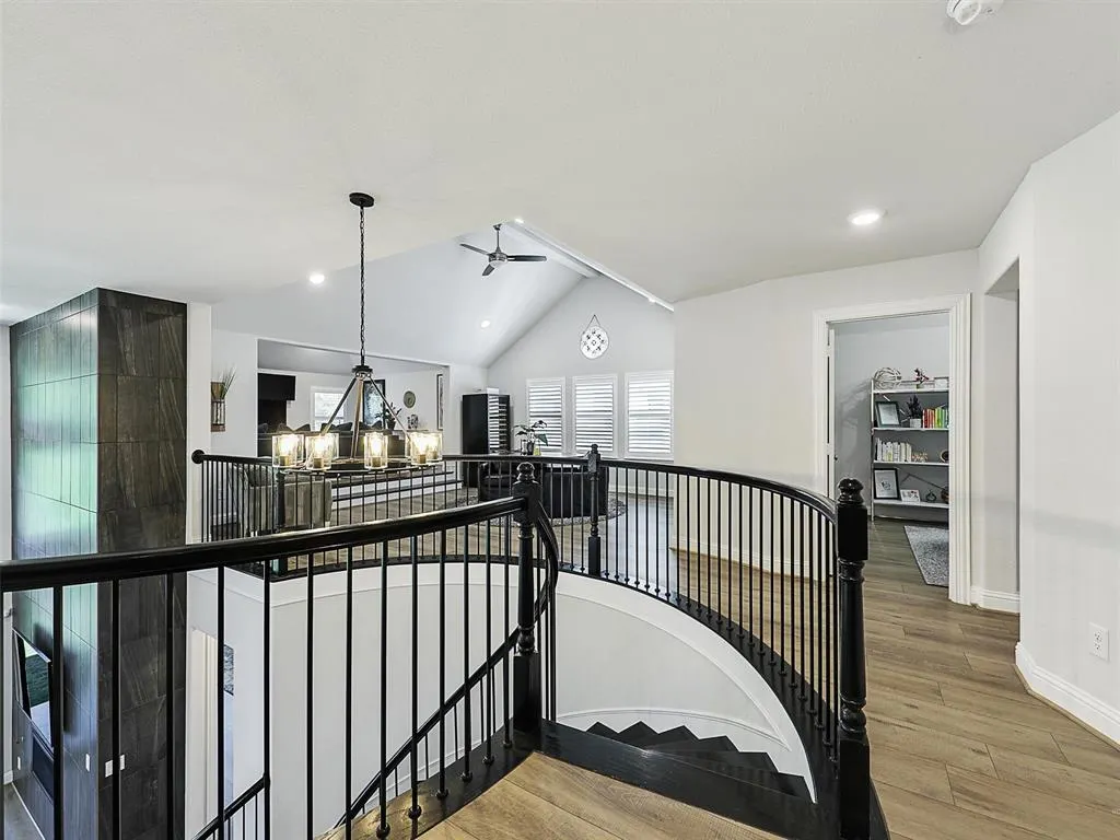 4913 Meadow Creek Drive