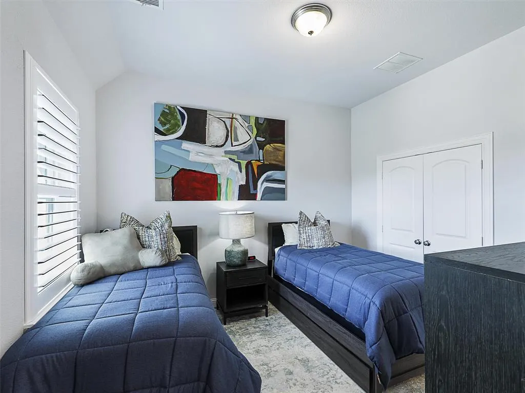 4913 Meadow Creek Drive