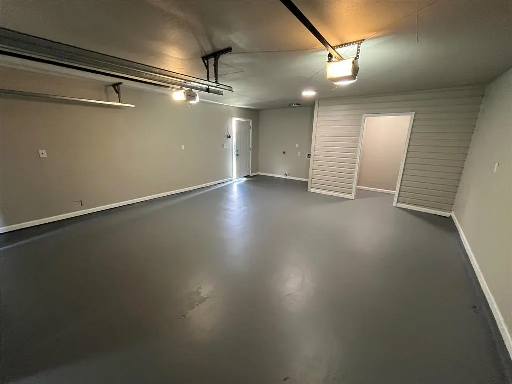 705 Ivywood Drive