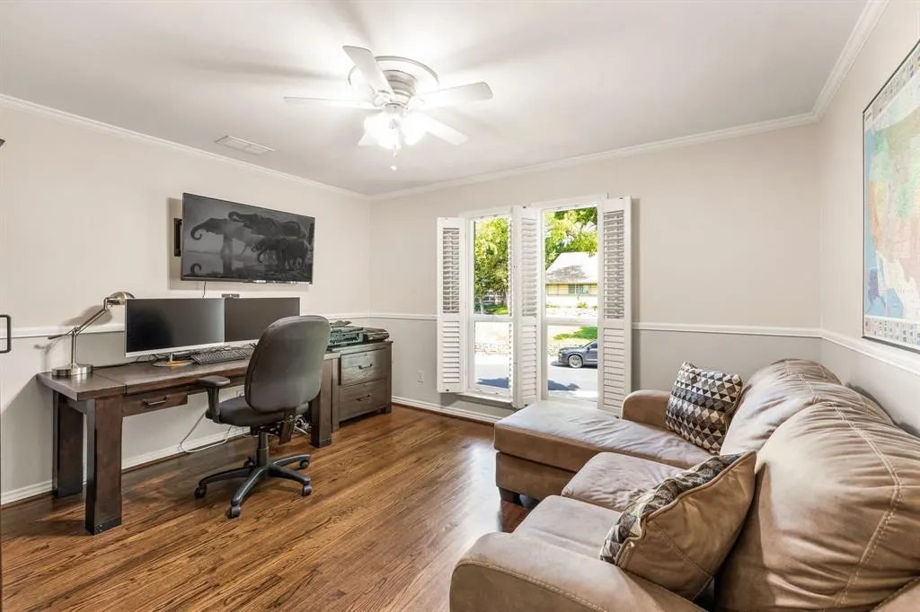 9016 Green Oaks Circle
