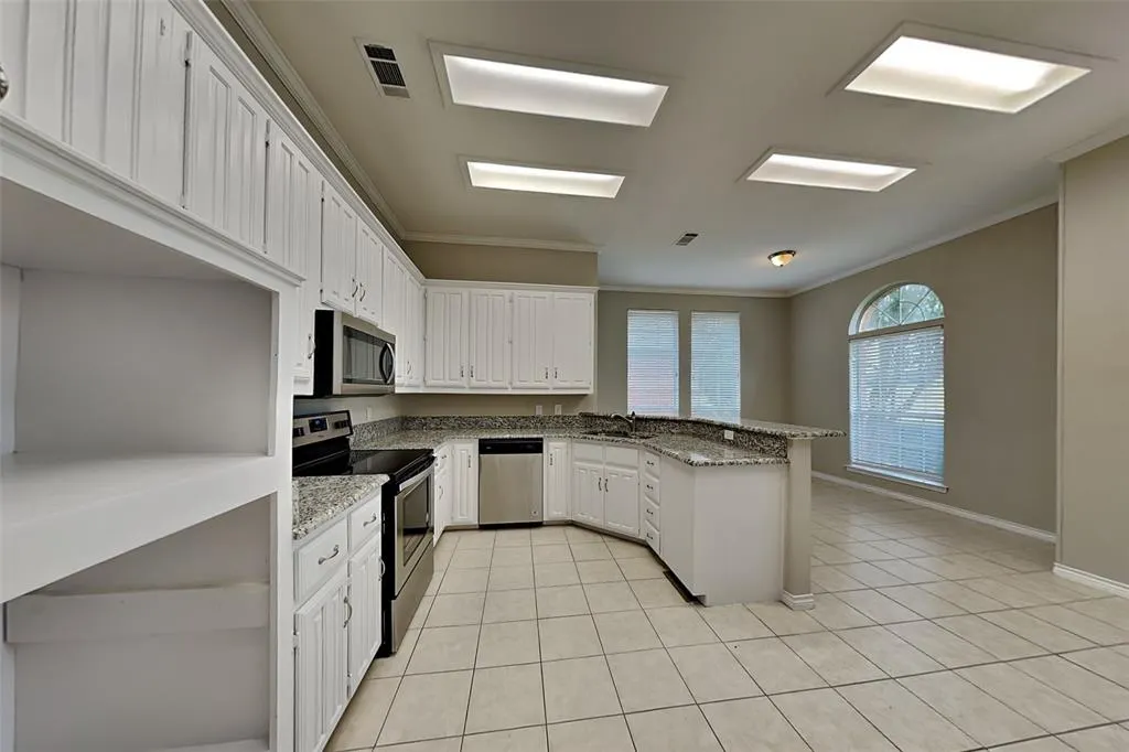 3312 Robin Road