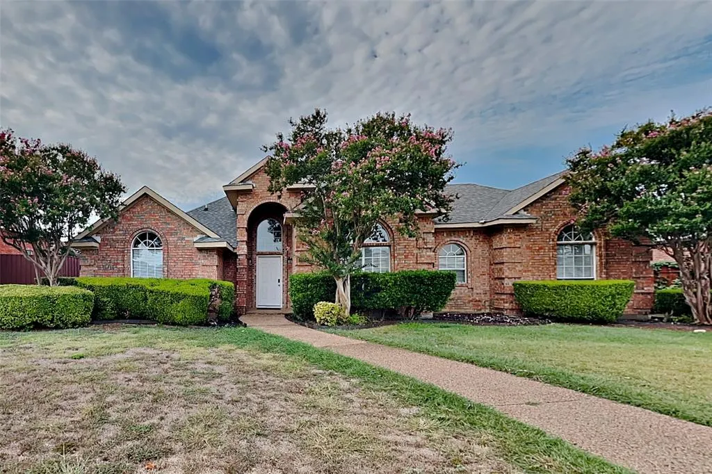 3312 Robin Road