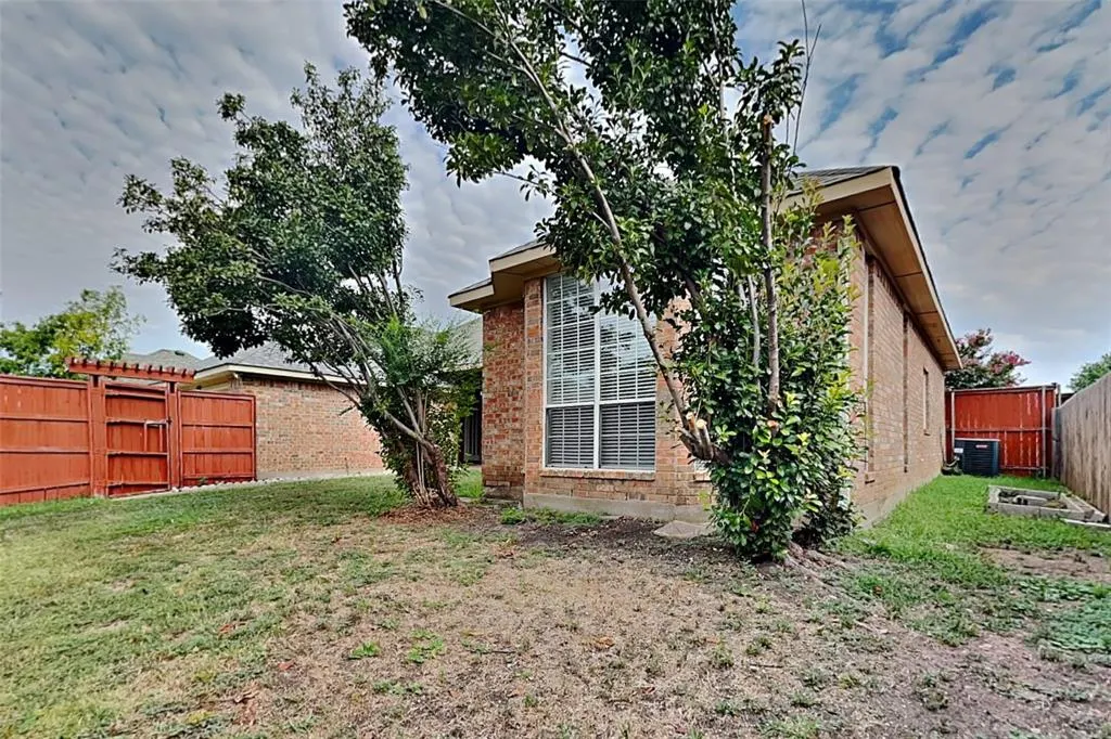3312 Robin Road