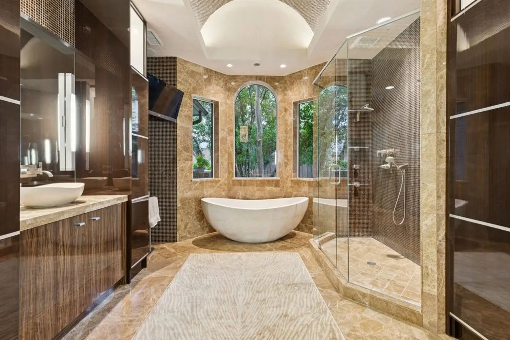 17704 Cedar Creek Canyon Drive