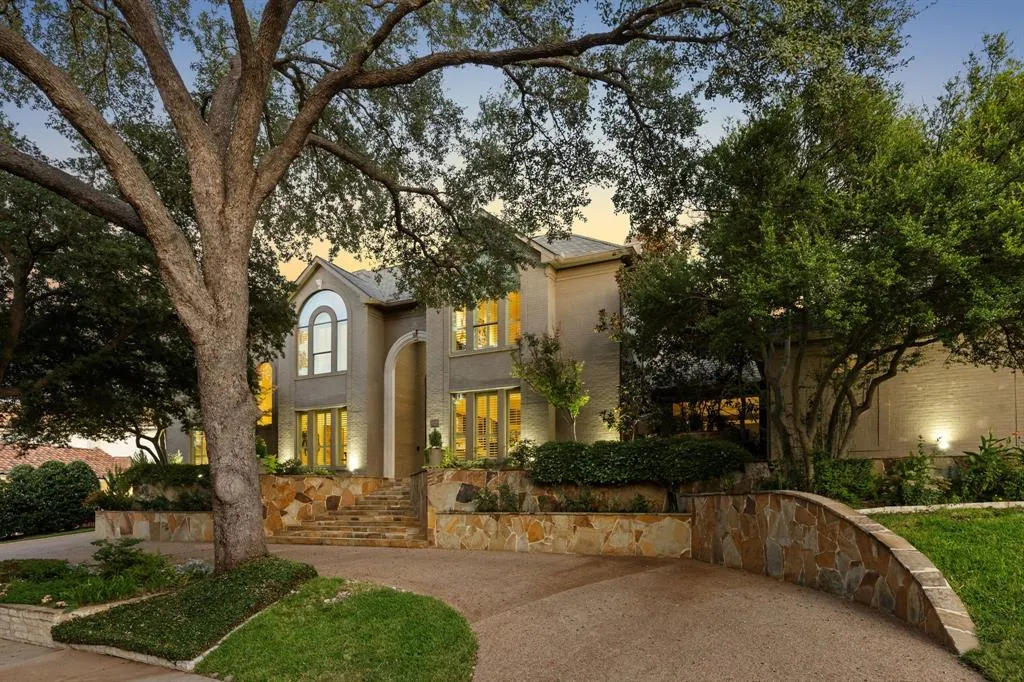 17704 Cedar Creek Canyon Drive