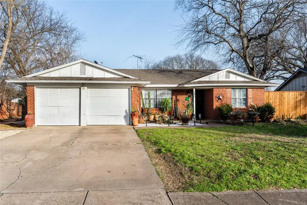 1306 N Floyd Road