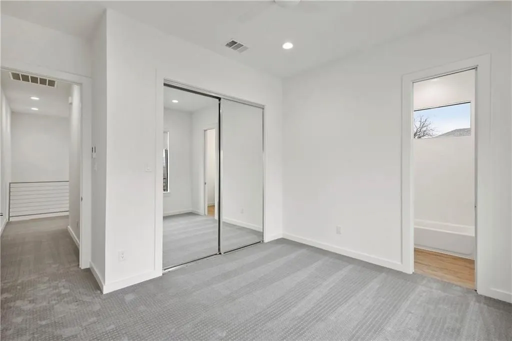 2407 Douglas Avenue