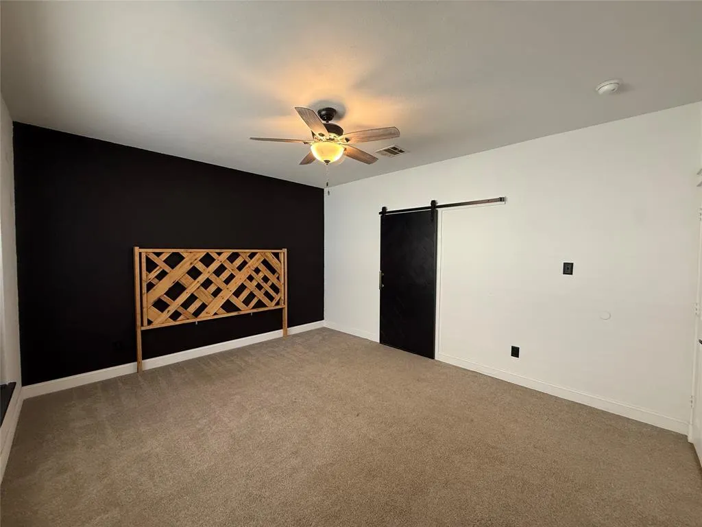 9813 Hedge Bell Drive