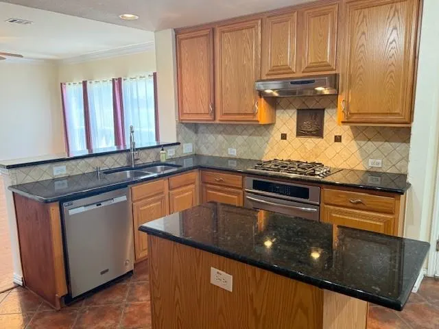 2440 Deer Horn Drive