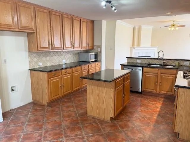 2440 Deer Horn Drive