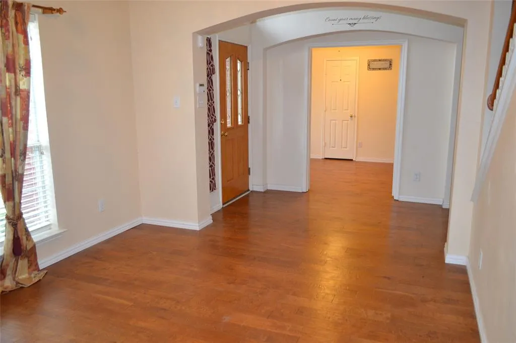 2440 Deer Horn Drive