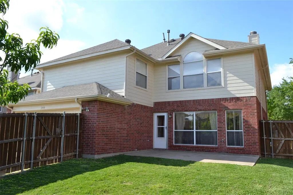 2440 Deer Horn Drive