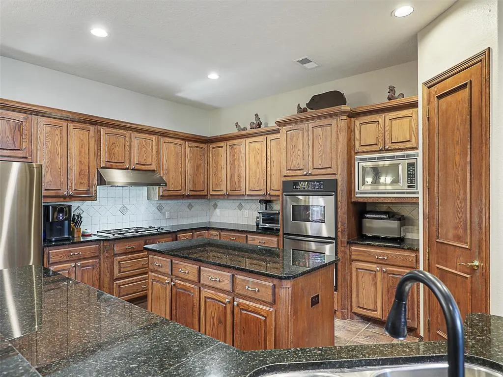 6303 Orchard Park Drive