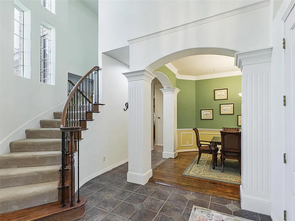 6303 Orchard Park Drive