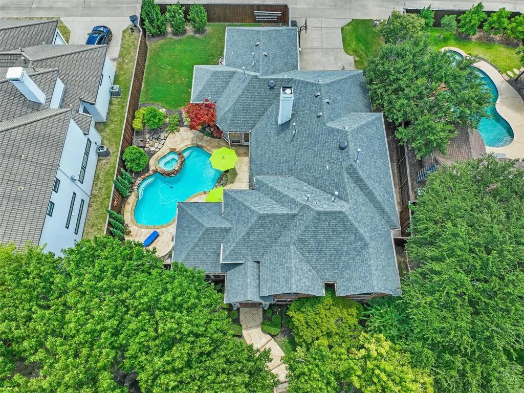 6303 Orchard Park Drive