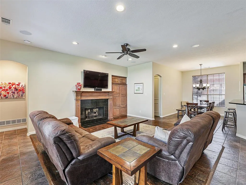 6303 Orchard Park Drive