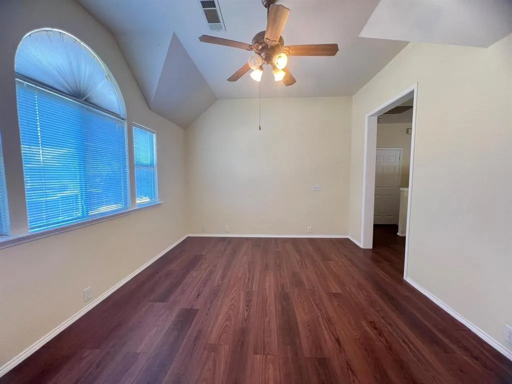 6847 Winston Drive