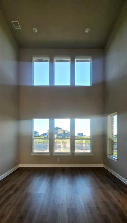 5612 Bonnie Drive