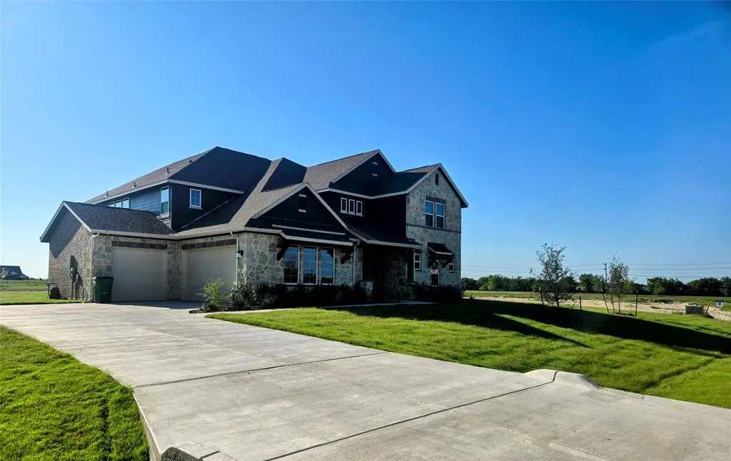 5612 Bonnie Drive
