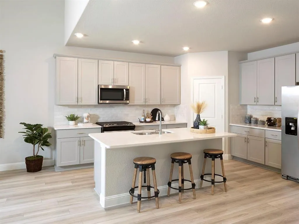 611 Tidal Drive