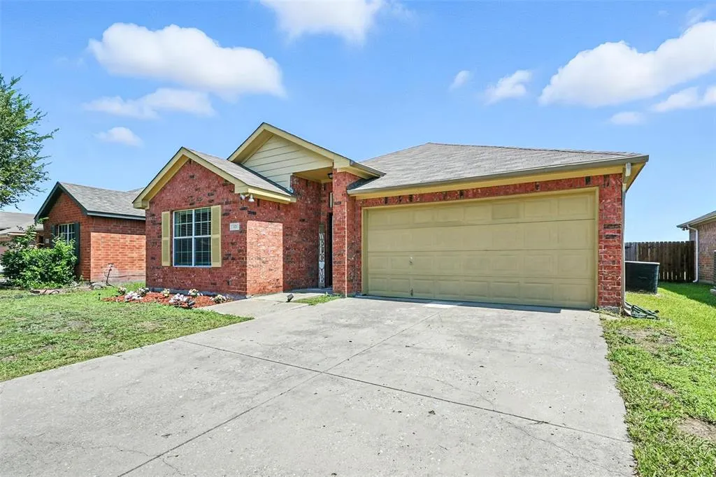 421 Joyce Way