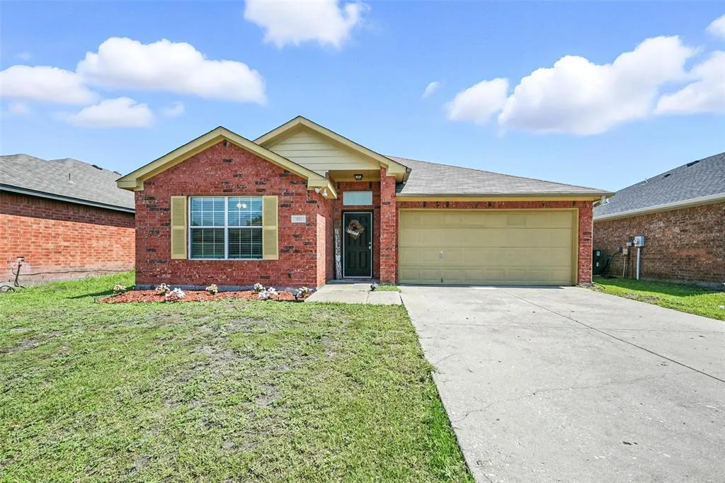 421 Joyce Way